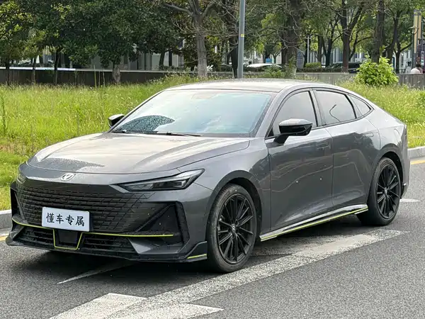 Changan UNI-V 2023