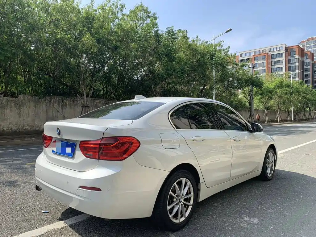 BMW 1 Series 2019