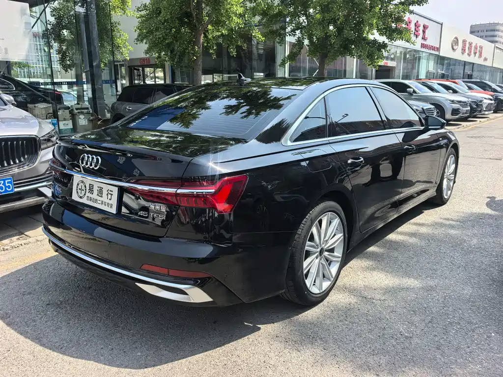 Audi A6L 2023 — фото 15
