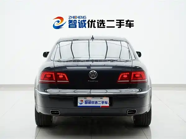 Volkswagen Phaeton 2012