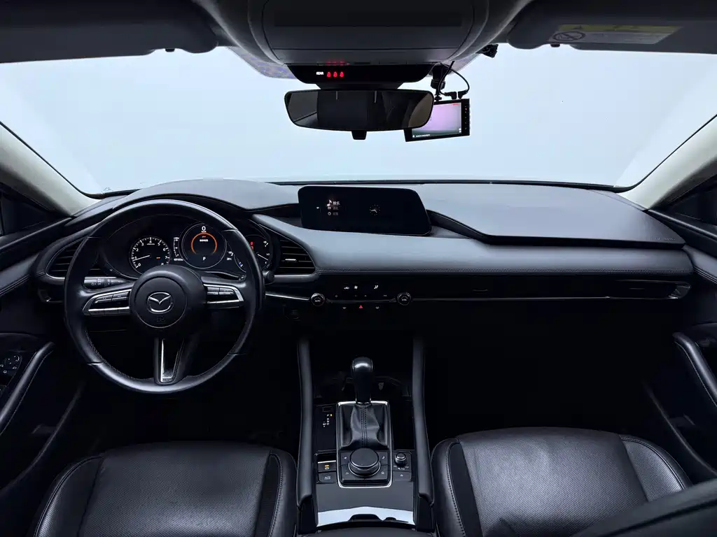 Mazda 3 Axela 2020