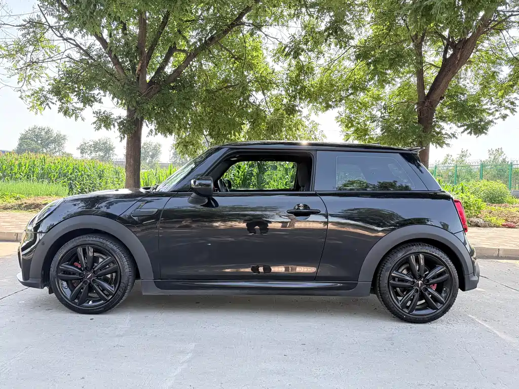MINI Countryman 2022 — фото 10