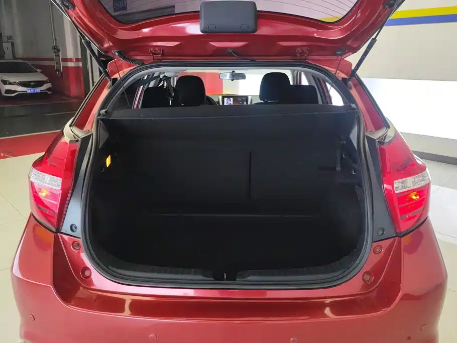 Toyota Yaris L 2018