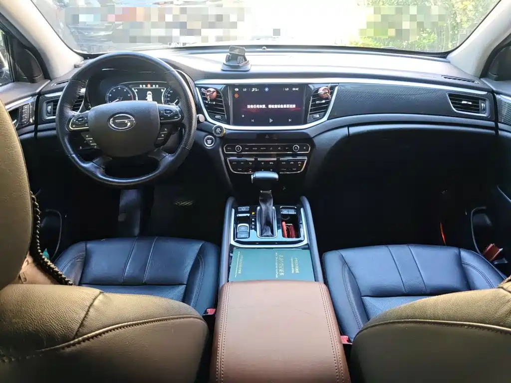 GAC Trumpchi GS7 2019 — фото 13