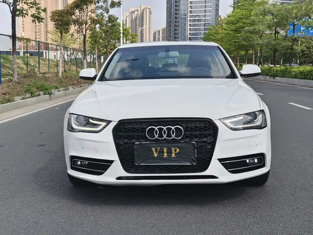 Audi A4L 2015 — фото 2