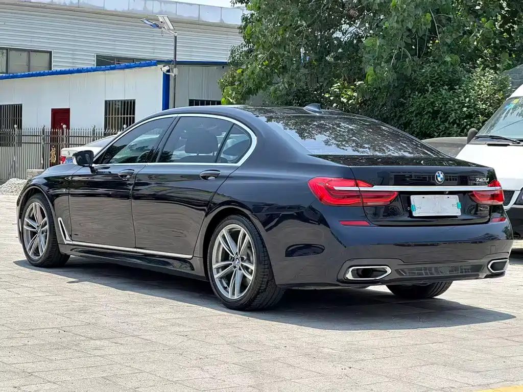 BMW 7 Series 2019