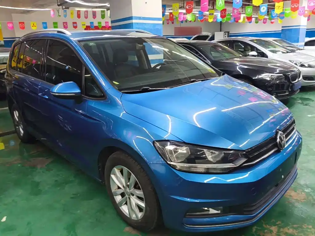 Volkswagen Touran 2016