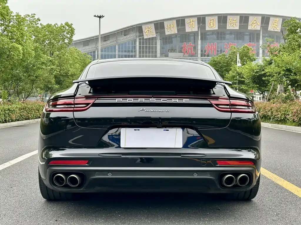 Porsche Panamera 2018 — фото 5