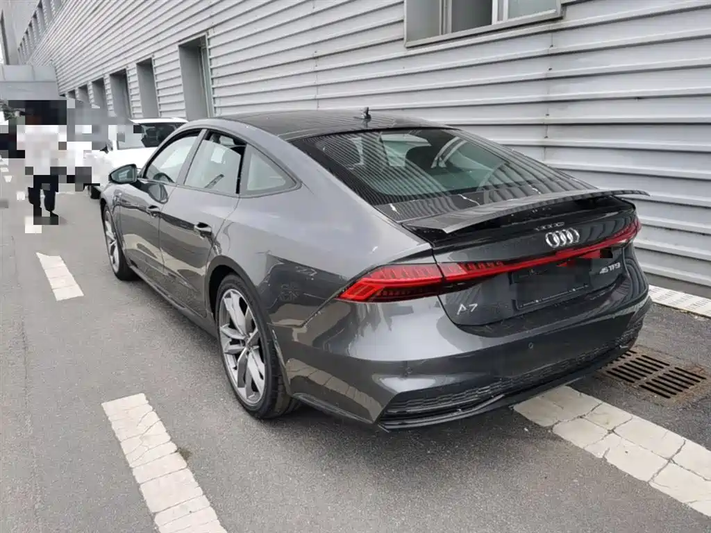 Audi A7 2025 — фото 9