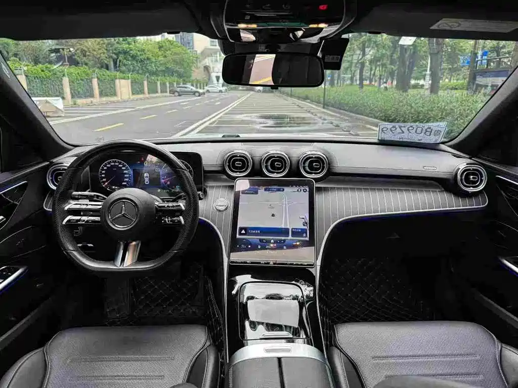 Mercedes-Benz C-Class 2022