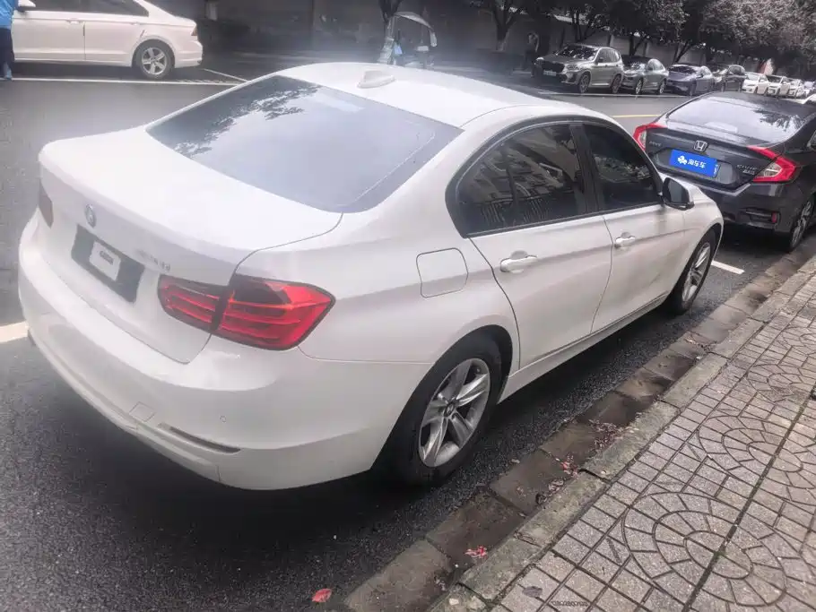 BMW 3 Series 2015