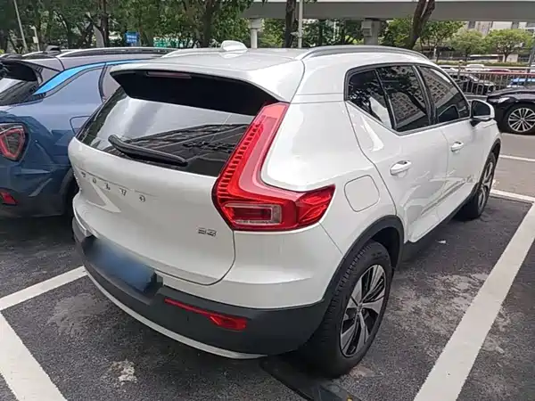 Volvo XC40 2023