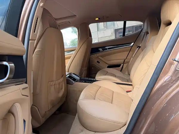 Porsche Panamera 2014