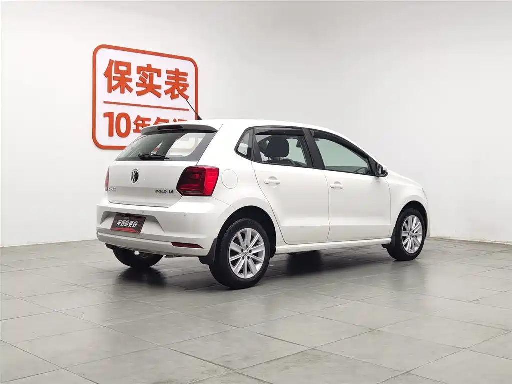 Volkswagen Polo 2015 — фото 2