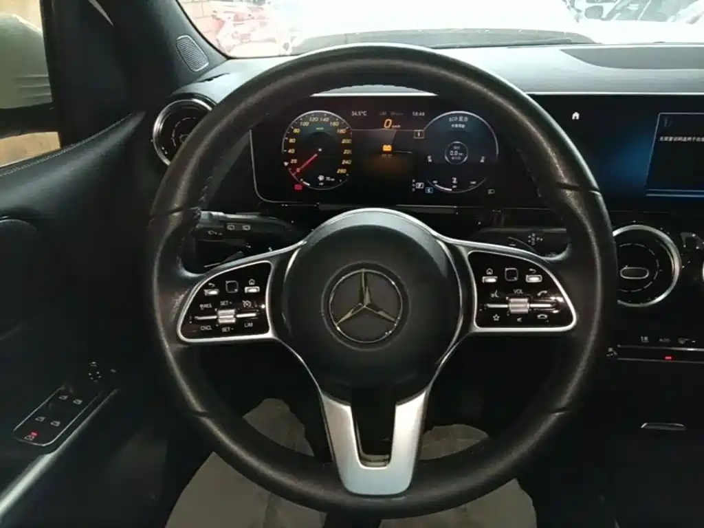 Mercedes-Benz B-Class 2020 — фото 11