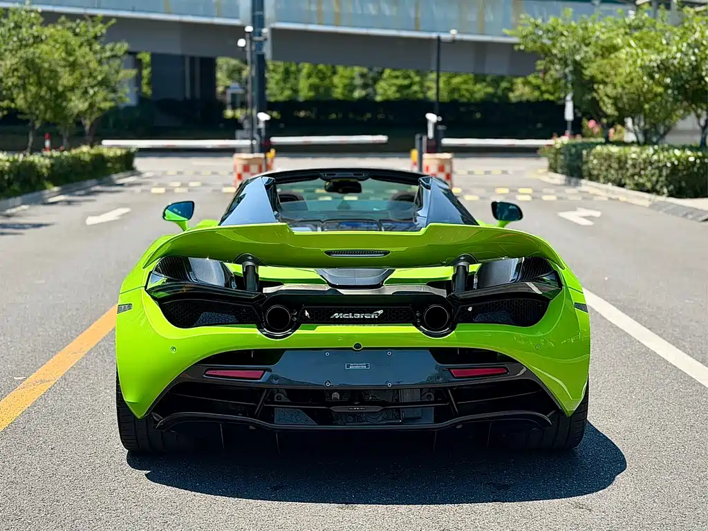 McLaren 720S 2020 — фото 6