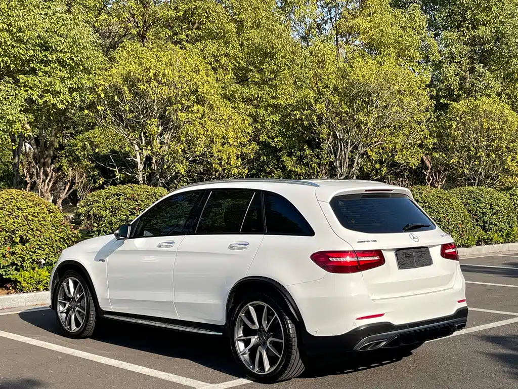 Mercedes-Benz GLC AMG 2020 — фото 5