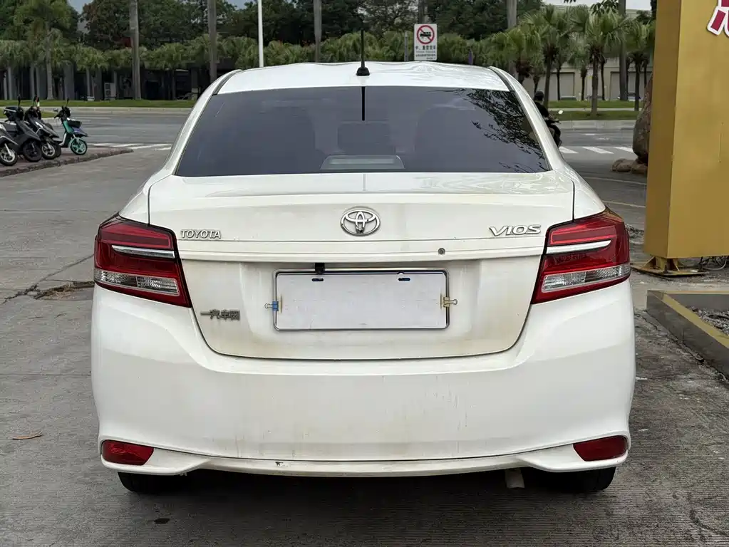 Toyota Vios 2019 — фото 11