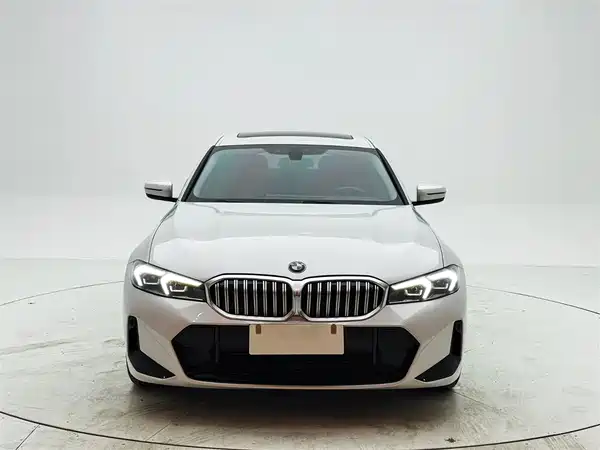 BMW 3 Series 2023
