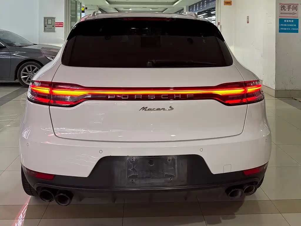Porsche Macan 2019 — фото 10