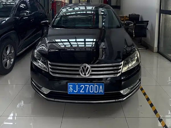 Volkswagen Magotan 2013