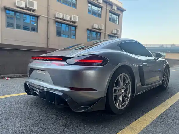 Porsche 718 2018