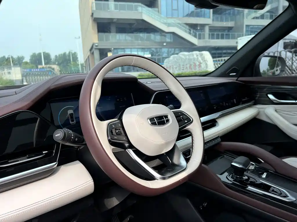 Geely Xingyue L 2023 — фото 10