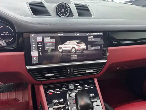 Porsche Cayenne 2019