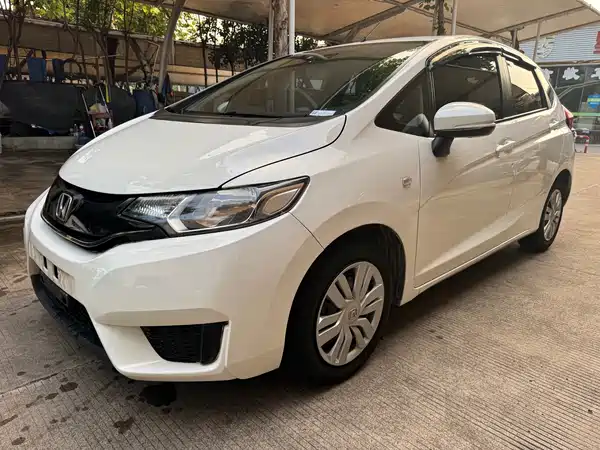 Honda Fit 2015