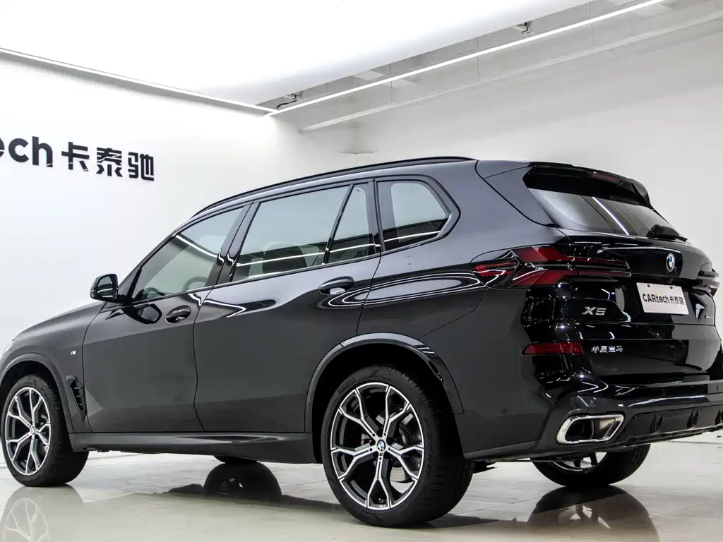 BMW X5 2023 — фото 32