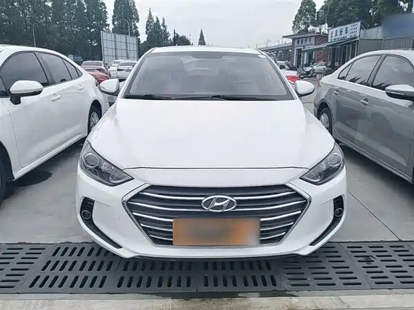 Hyundai Celesta 2016