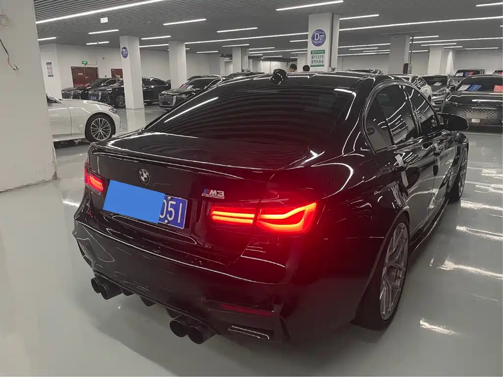BMW M3 2018 — фото 9