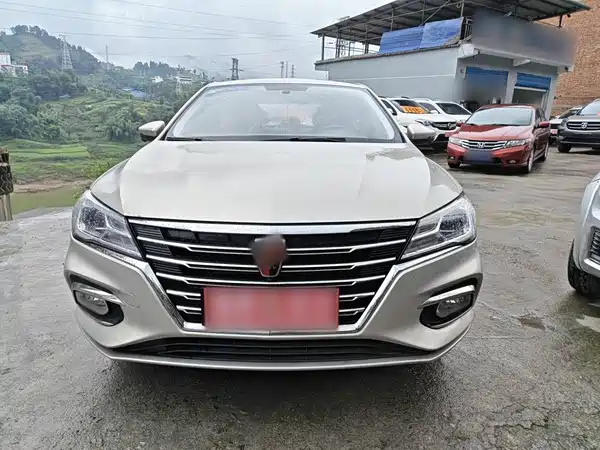 Roewe i5 2019