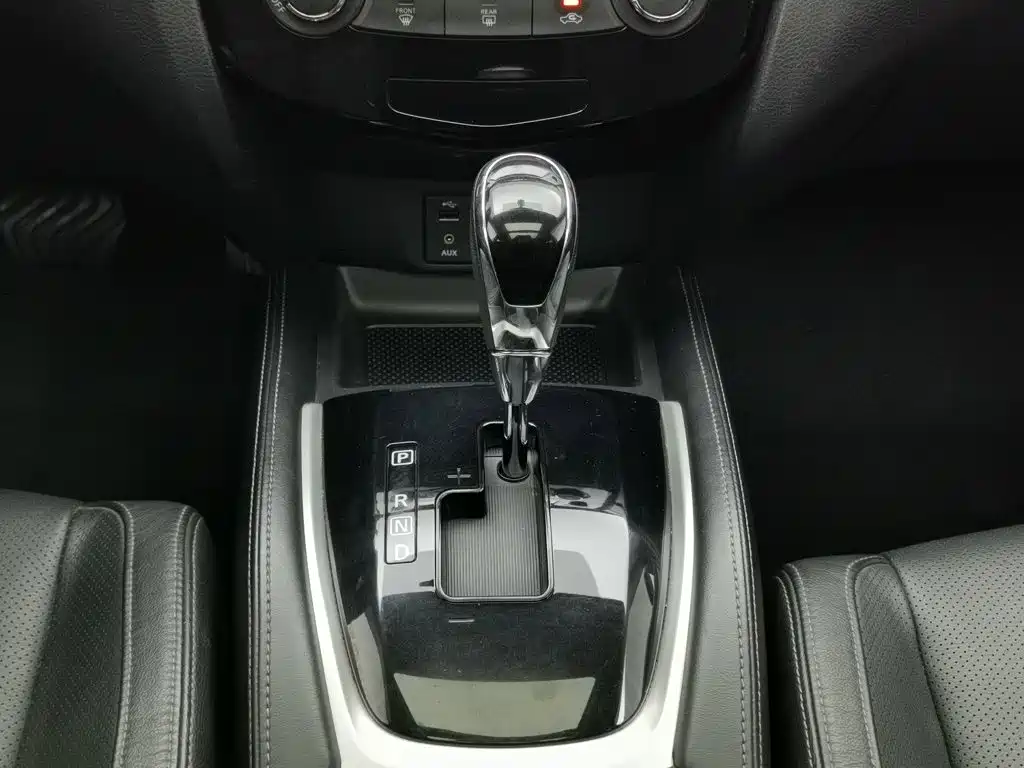 Nissan X-Trail 2018 — фото 13