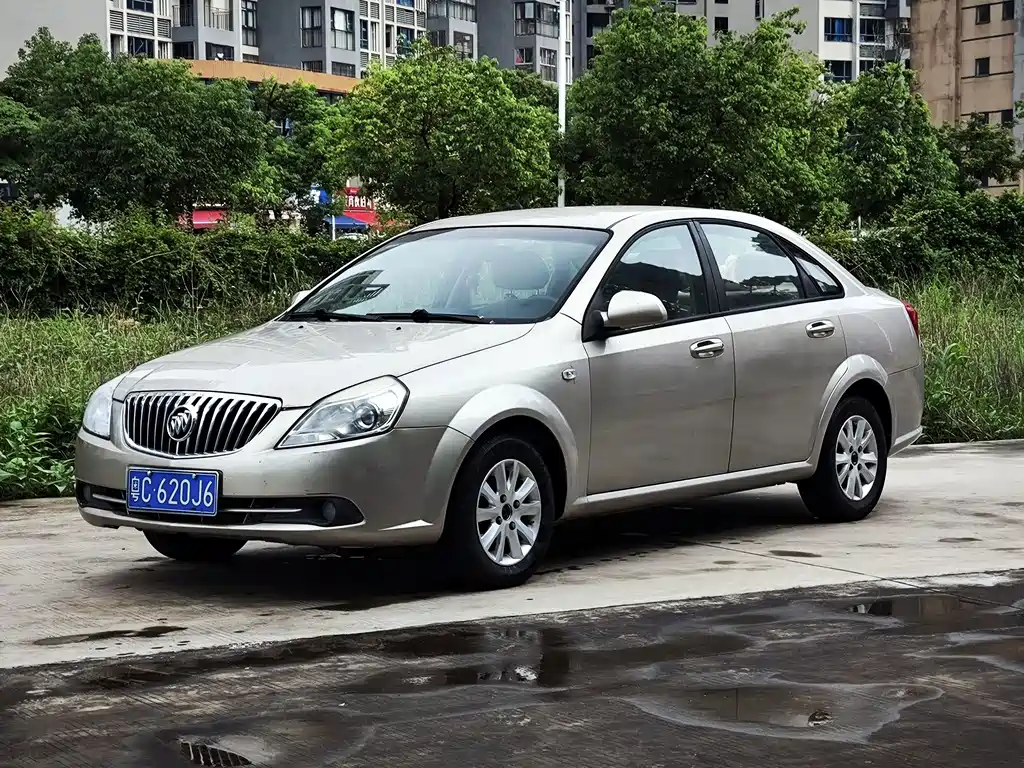 Buick Excelle 2013