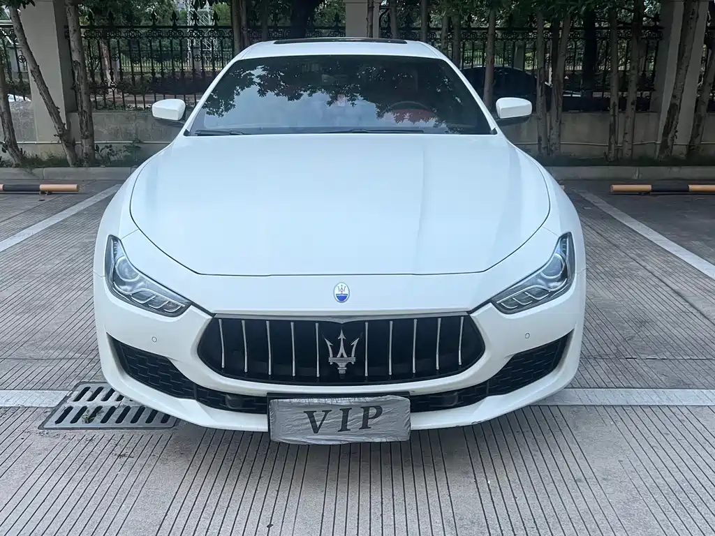 Maserati Ghibli 2021 — фото 2