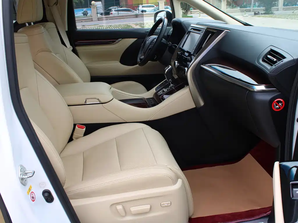 Toyota Alphard 2016 — фото 14