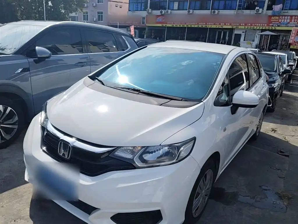 Honda Fit 2019 — фото 1