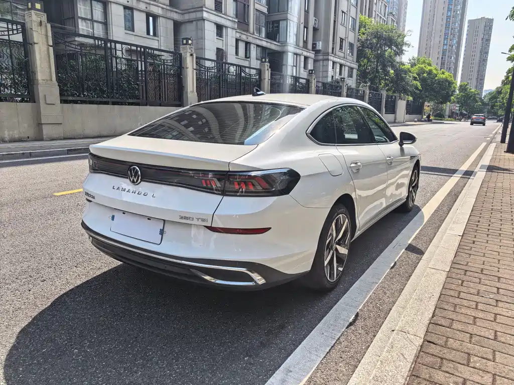 Volkswagen Lamando 2023