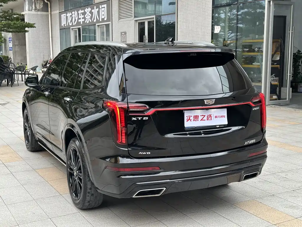 Cadillac XT6 2022 — фото 24