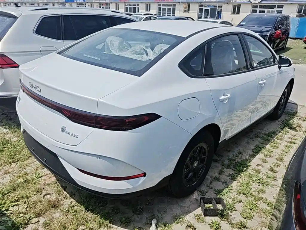BYD Qin PLUS 2026 — фото 7