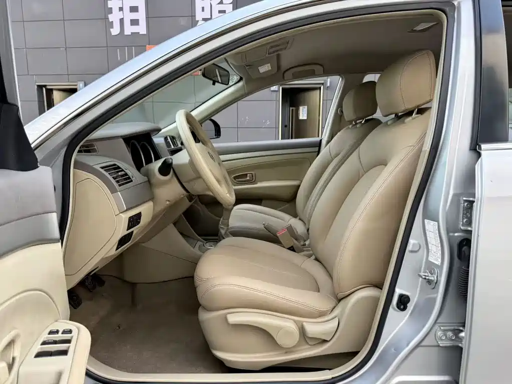 Nissan Sylphy 2016 — фото 5