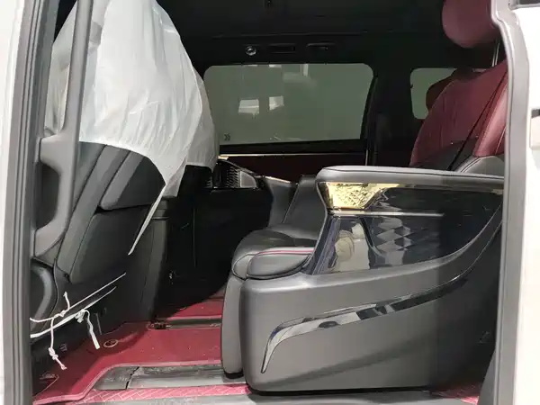 GAC Trumpchi M8 2023