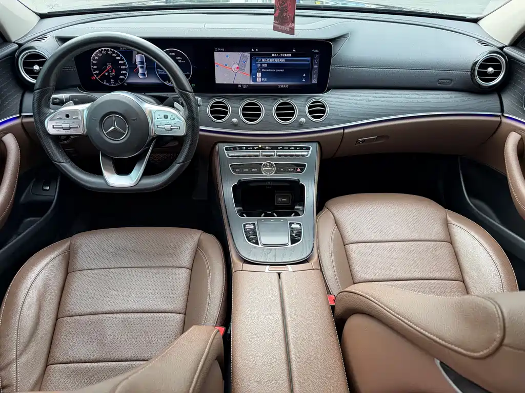 Mercedes-Benz E-Class 2020 — фото 15