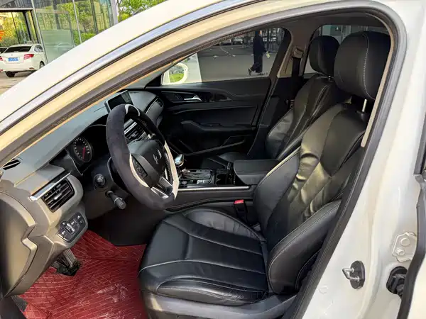 Hongqi H5 2018