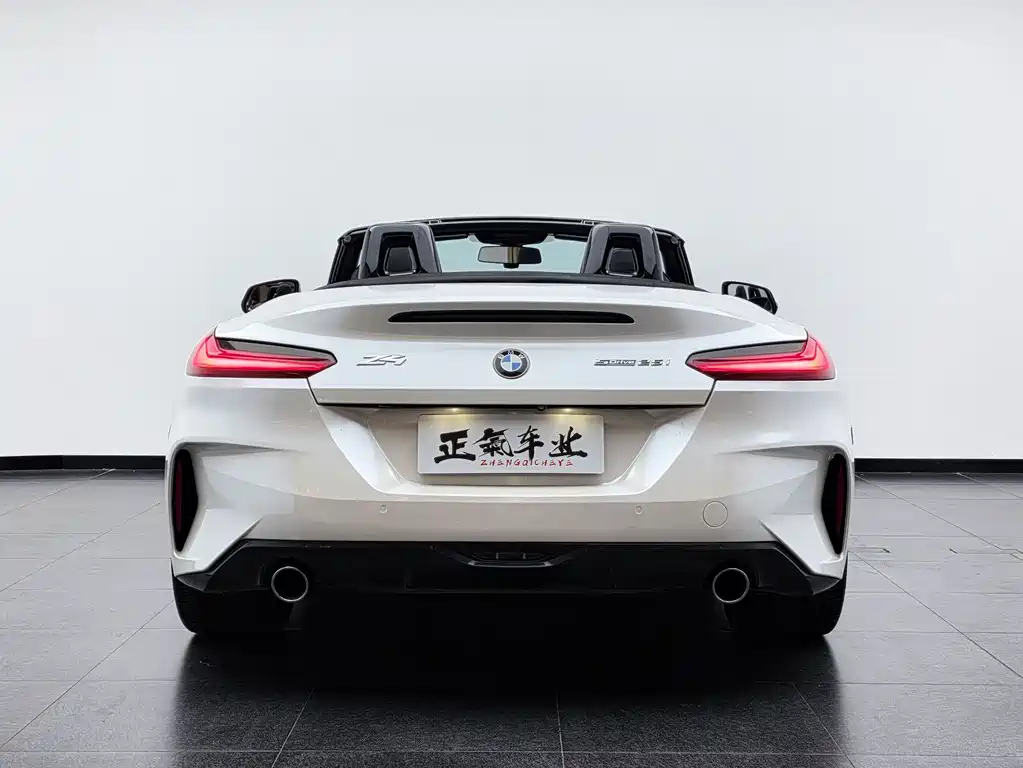 BMW Z4 2019 — фото 27