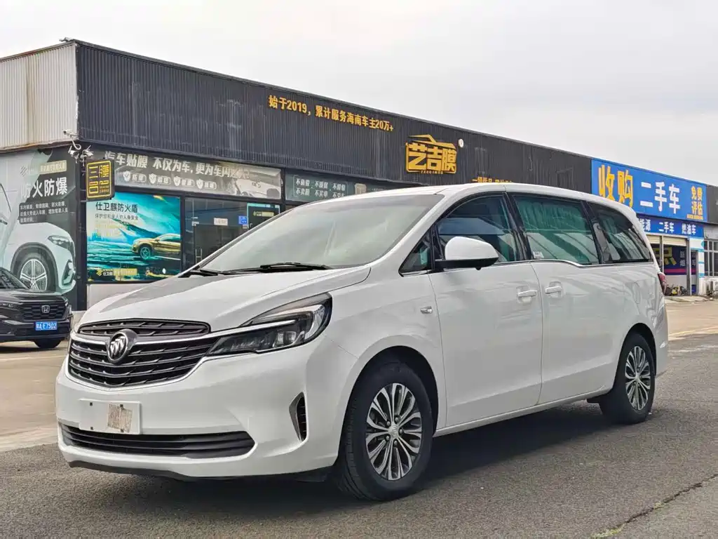 Buick GL8 2021