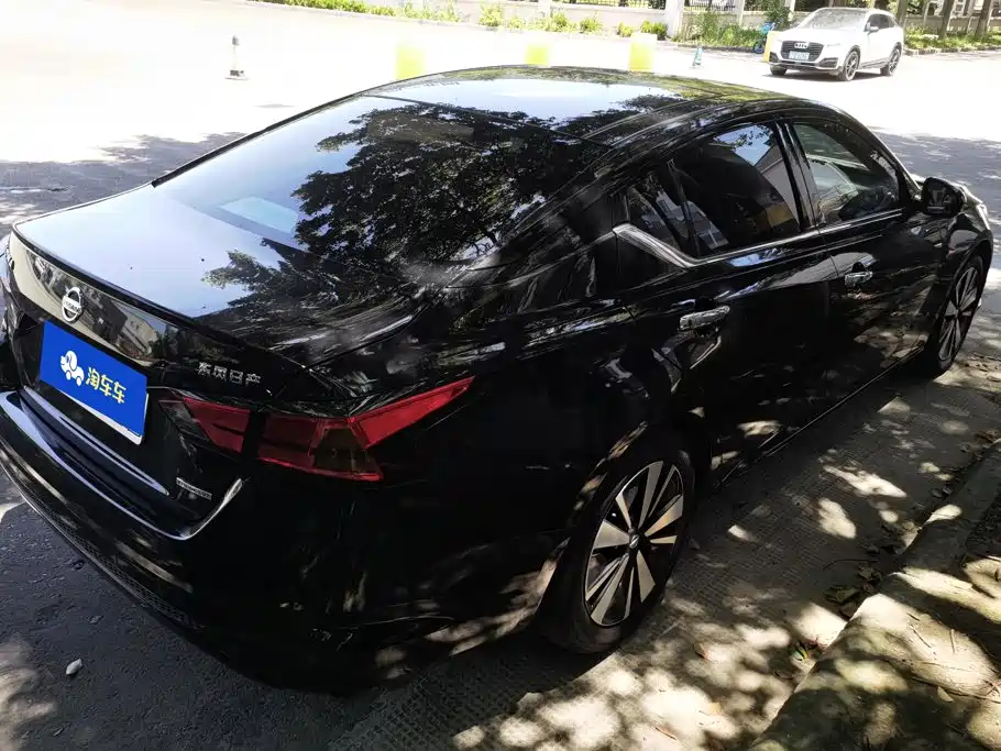 Nissan Teana 2021