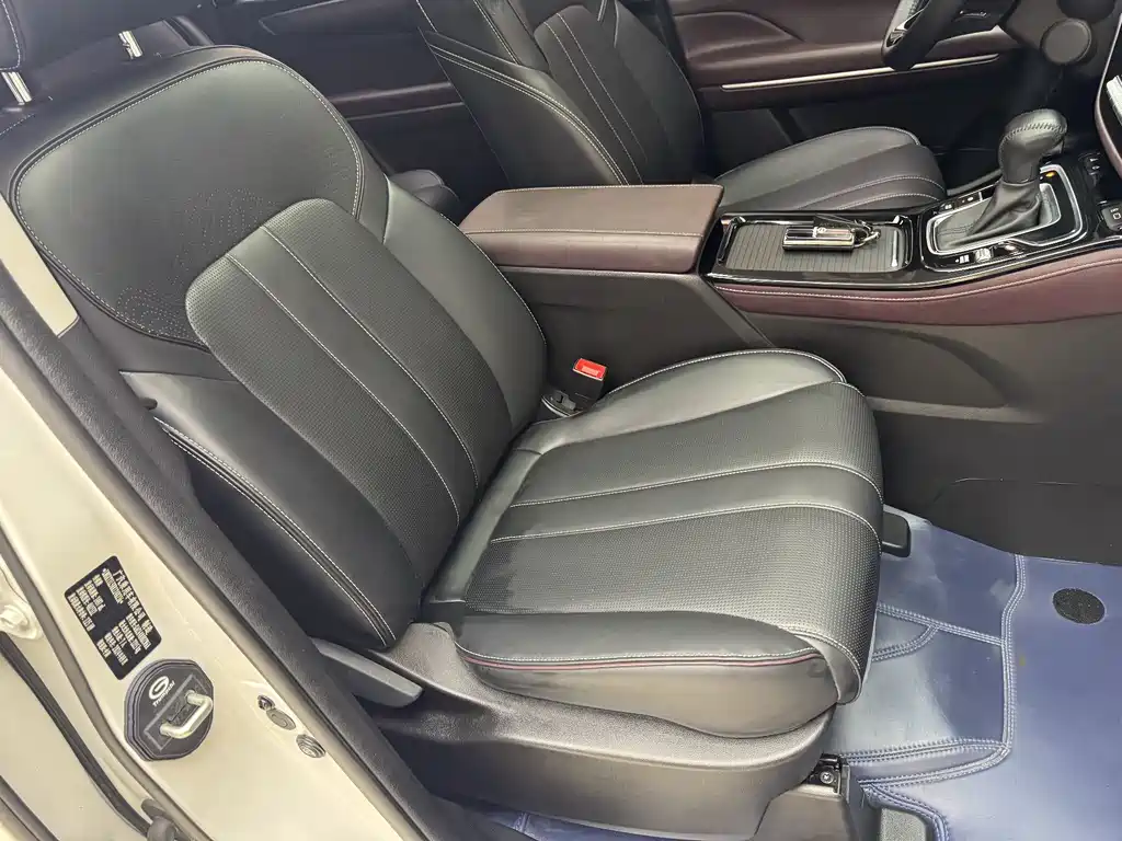 GAC Motor Trumpchi M6 2025 — фото 12