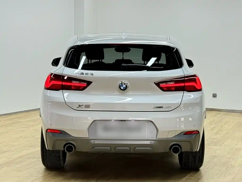 BMW X2 2022 — фото 11